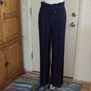 Flowy, Lightweight, Pleated Plaid Women's Pants - Navy and Red